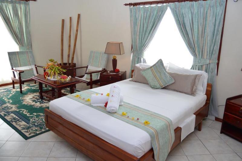 Caranabeach Szálloda 4*