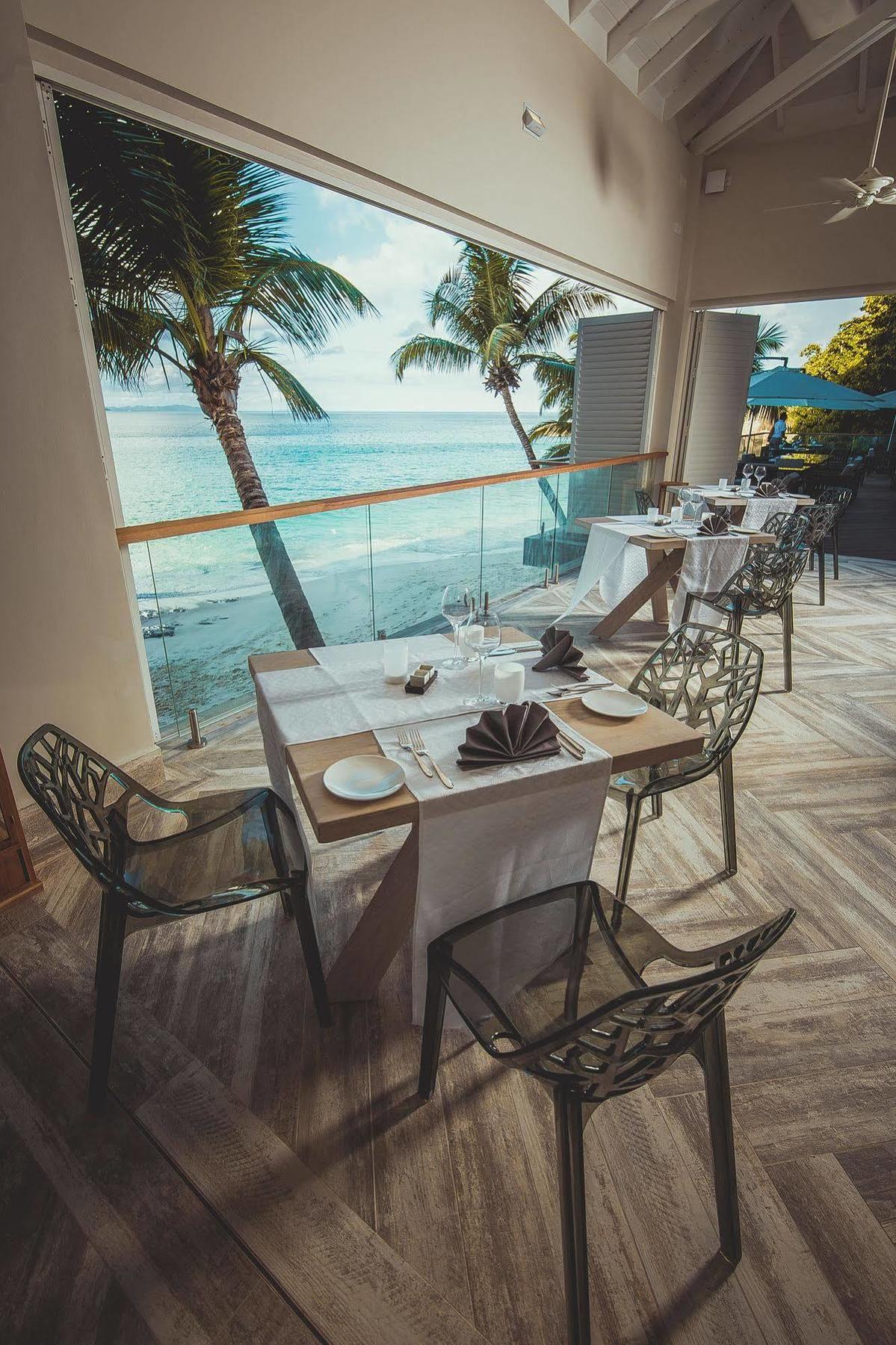 Caranabeach Szálloda 4*